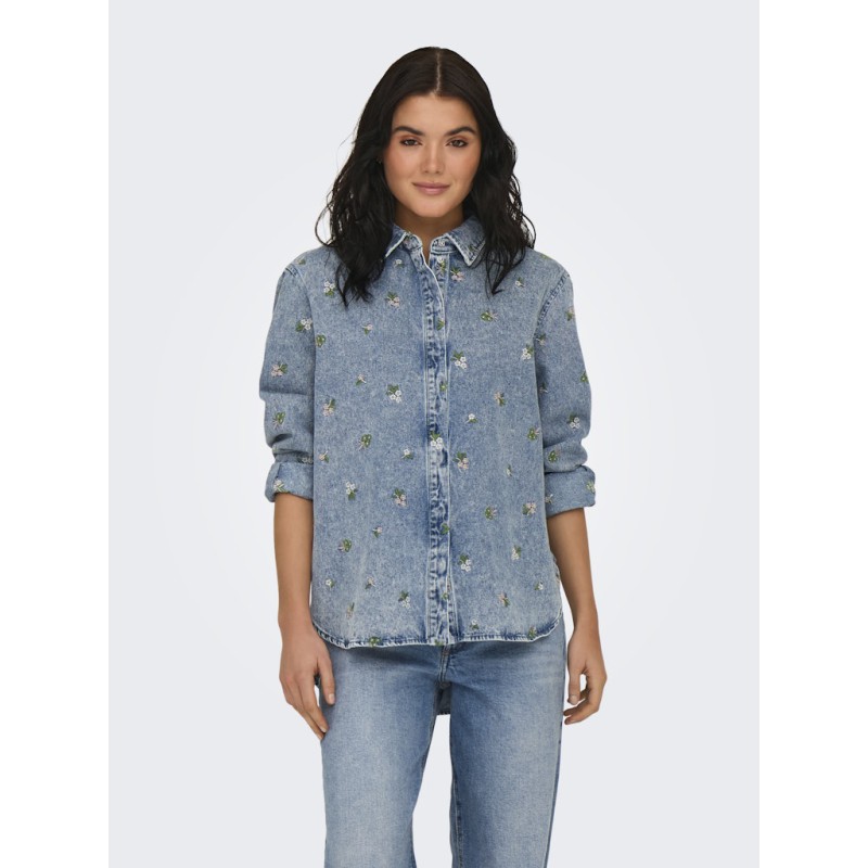 ONLY Vera L/S Blomster Broderi Denim Skjorte - Light Blue Denim