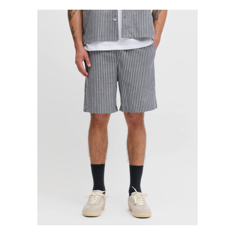 JJ REBEL Have shorts - Navy Blazer W. Cloud Dancer