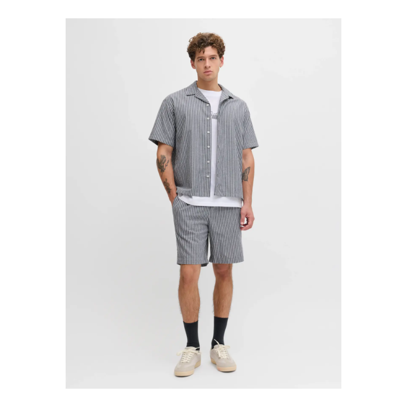 JJ REBEL Have shorts - Navy Blazer W. Cloud Dancer