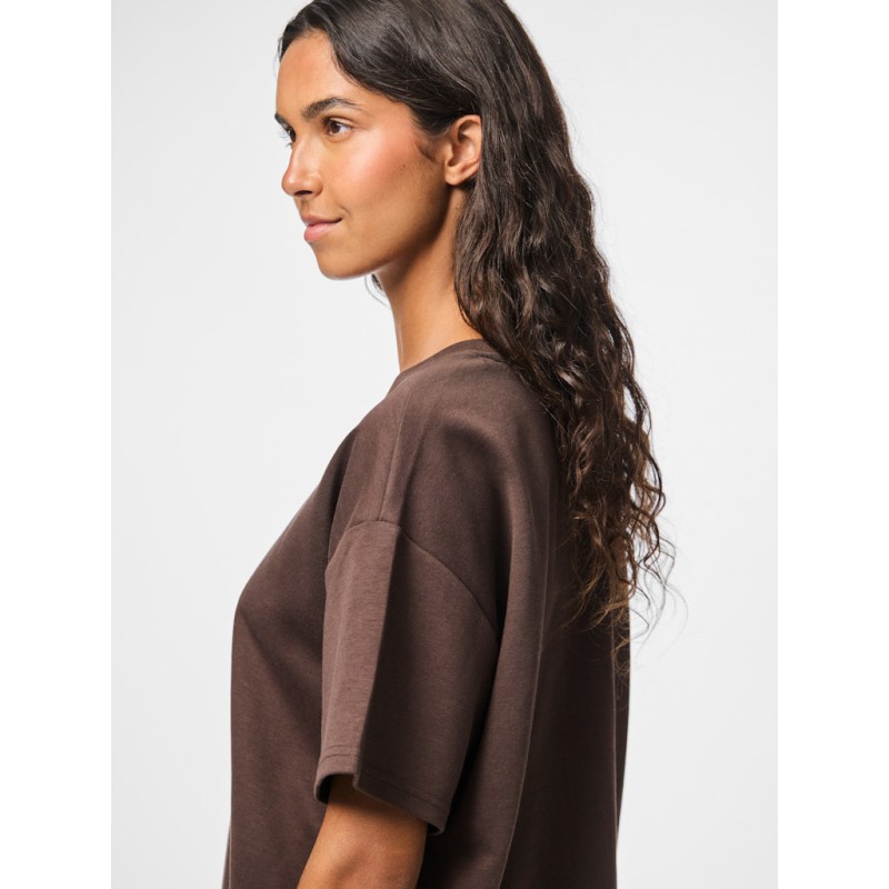 PIECES Skylar kortærmet oversized t-shirt - Hot Fudge