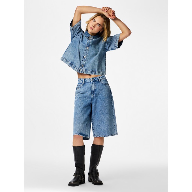 PIECES Sky MW denim shorts - Medium Blue Denim
