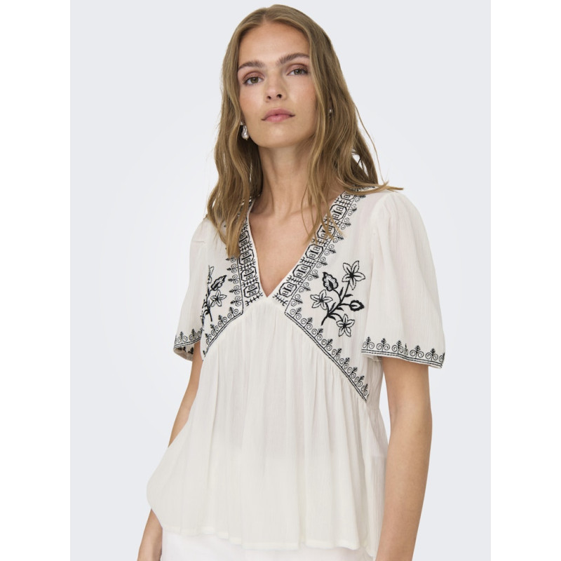 JDY Harper S/S Broderet Top - Cloud Dancer JDY Harper S/S Broderet Top - Cloud Dancer