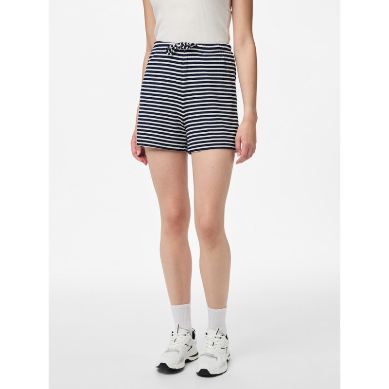 PIECES Soffi Shorts - Maritime Blue PIECES Soffi Shorts - Maritime Blue