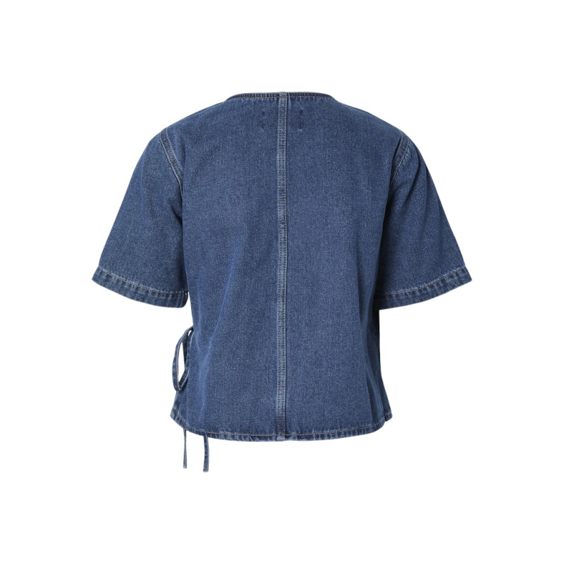 PIECES Fibbo S/S Denim Top - Medium Blue Denim PIECES Fibbo S/S Denim Top - Medium Blue Denim
